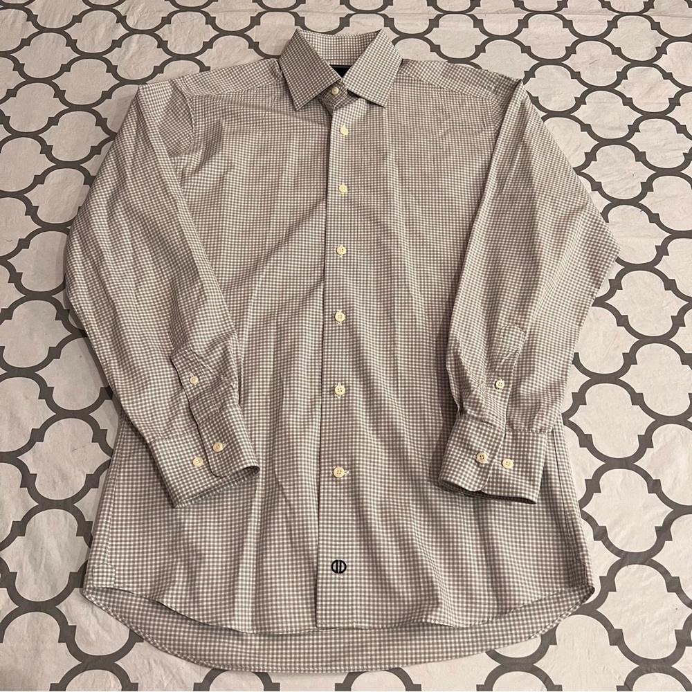 David Donahue Men’s Button Down Dress Shirt Checkered Size 15 32/33